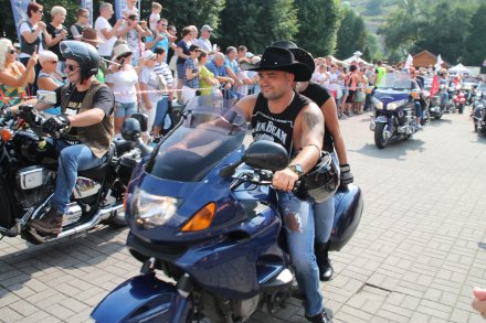 Korowód XX Wiślaczka Country